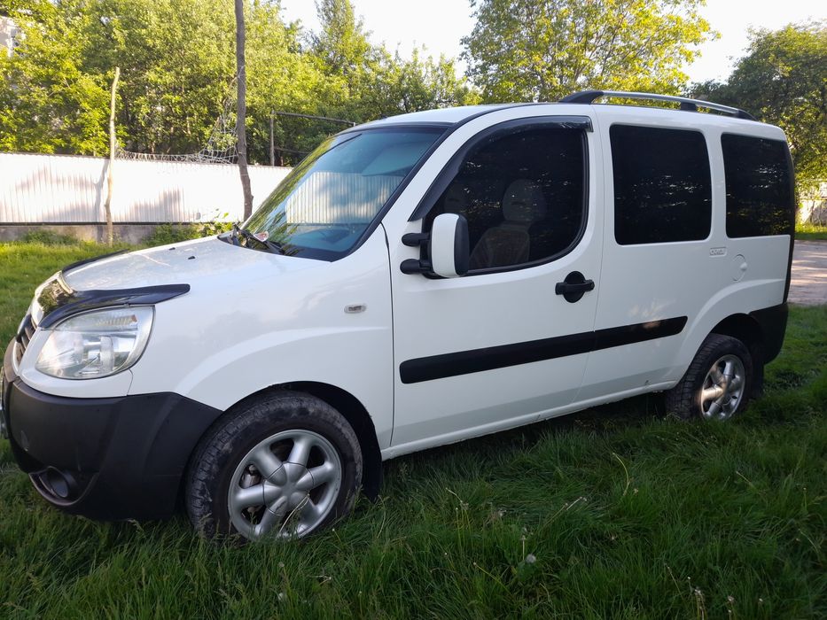 Продам Fiat Doblo 1,3 мультиджет