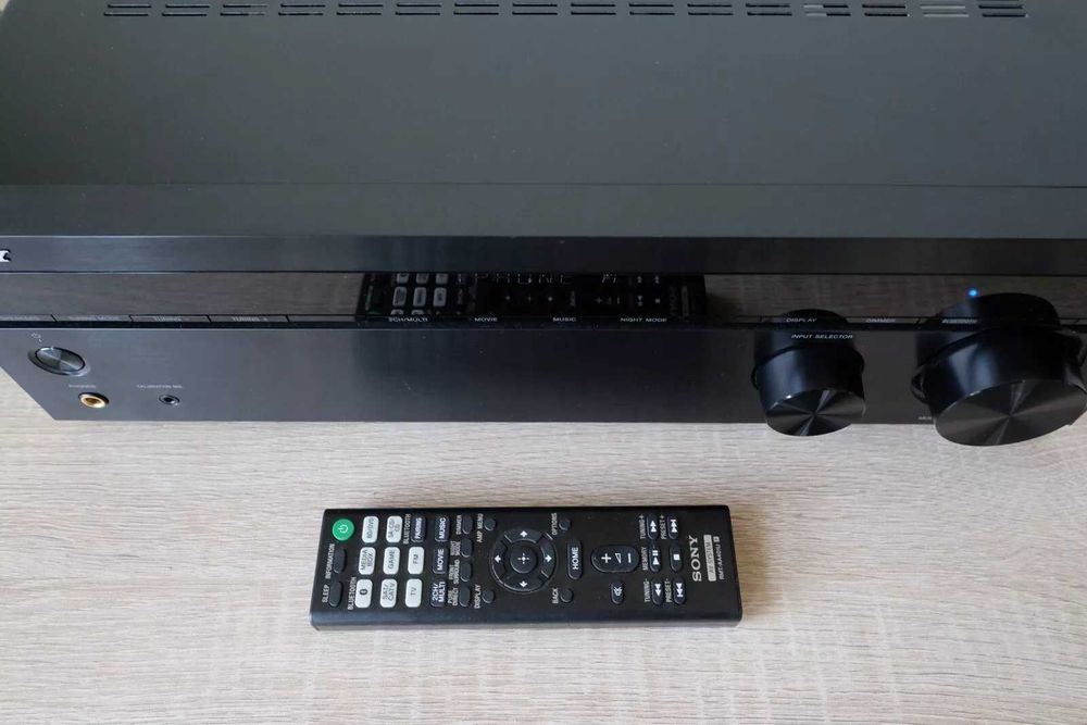 AV-Ресівер Sony STR-DH590