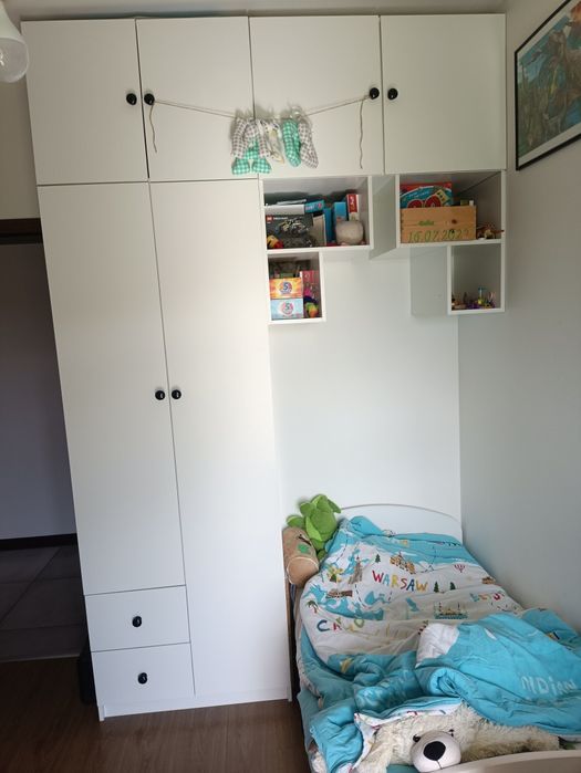 Sprzedam meble do pokoju dziecięcego