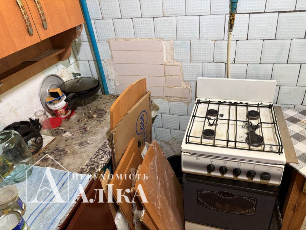 Продам кімнату з ремонтом