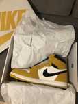 Jordan 1 retro high OG yellow orche