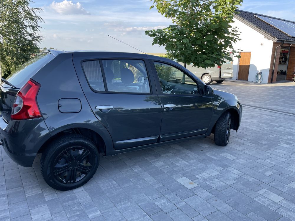 Dacia Sandero 1.4 mpi 90 tys przebiegu/ jeden wlasciciel