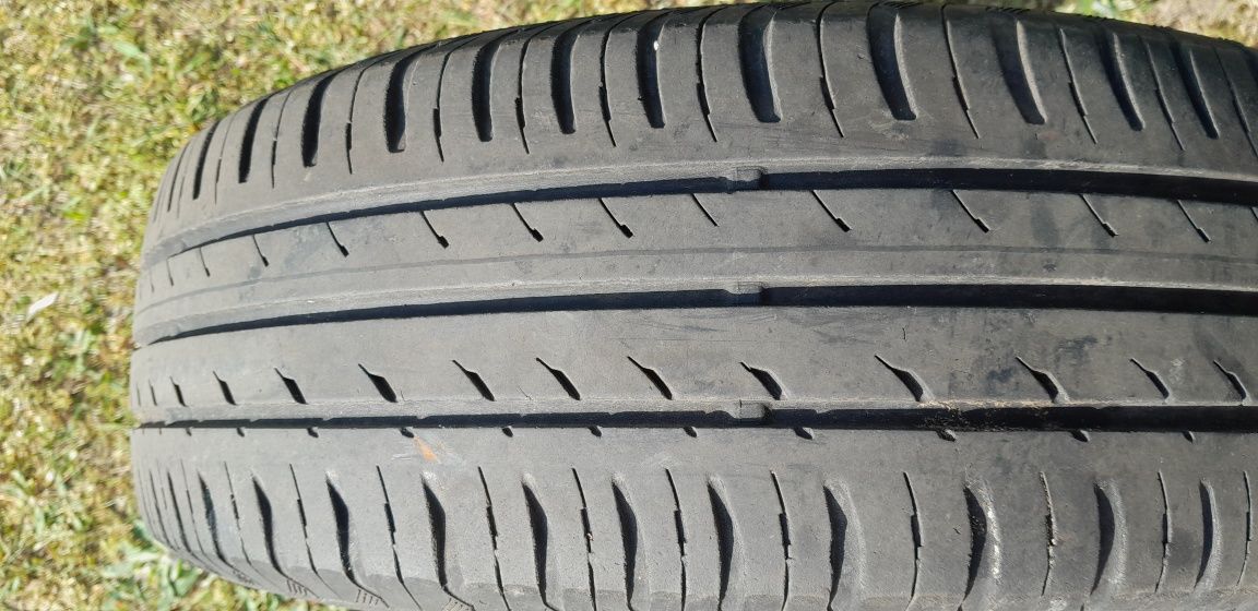 Opony letnie Continental  4szt  185/65/15 Corsa D Opel