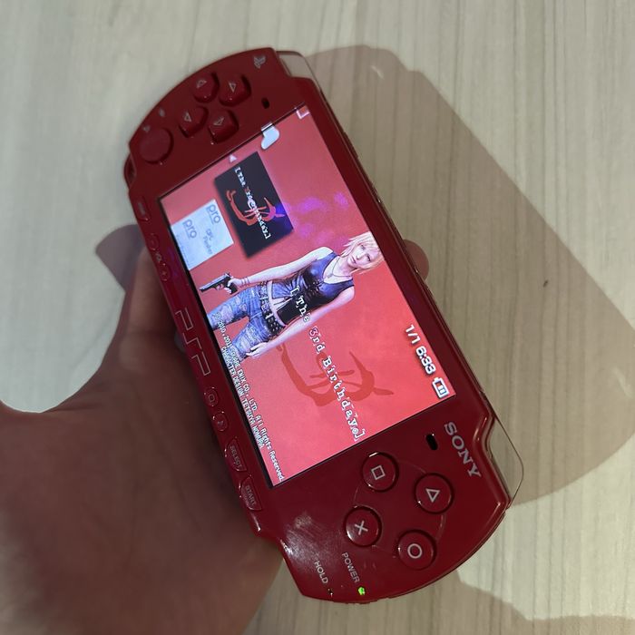 PSP 2000 Red Japan Limited