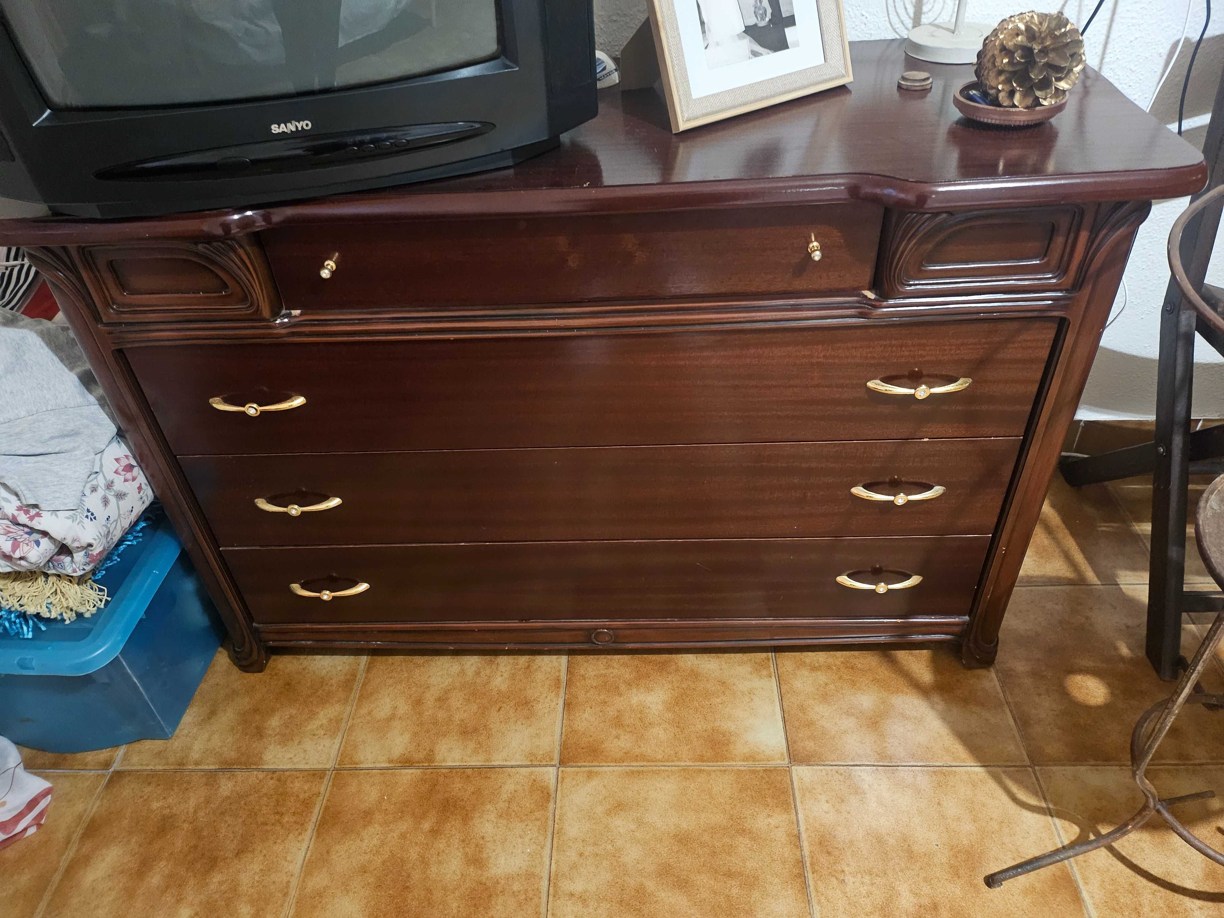 Vendo mobília de quarto