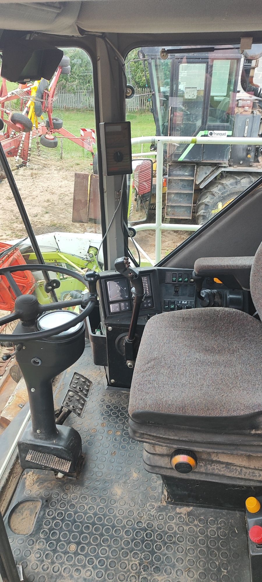 Kombajn Claas commandor 228 cs