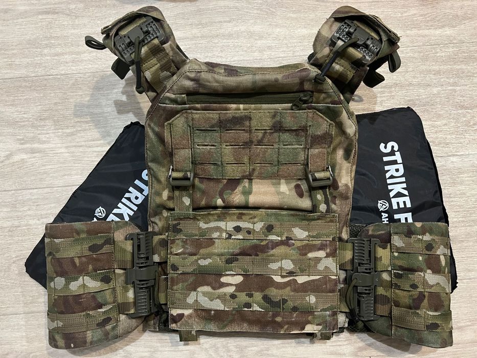 Плитоноска Збільшенна Ukrarmor PRO + бокові бал пакети