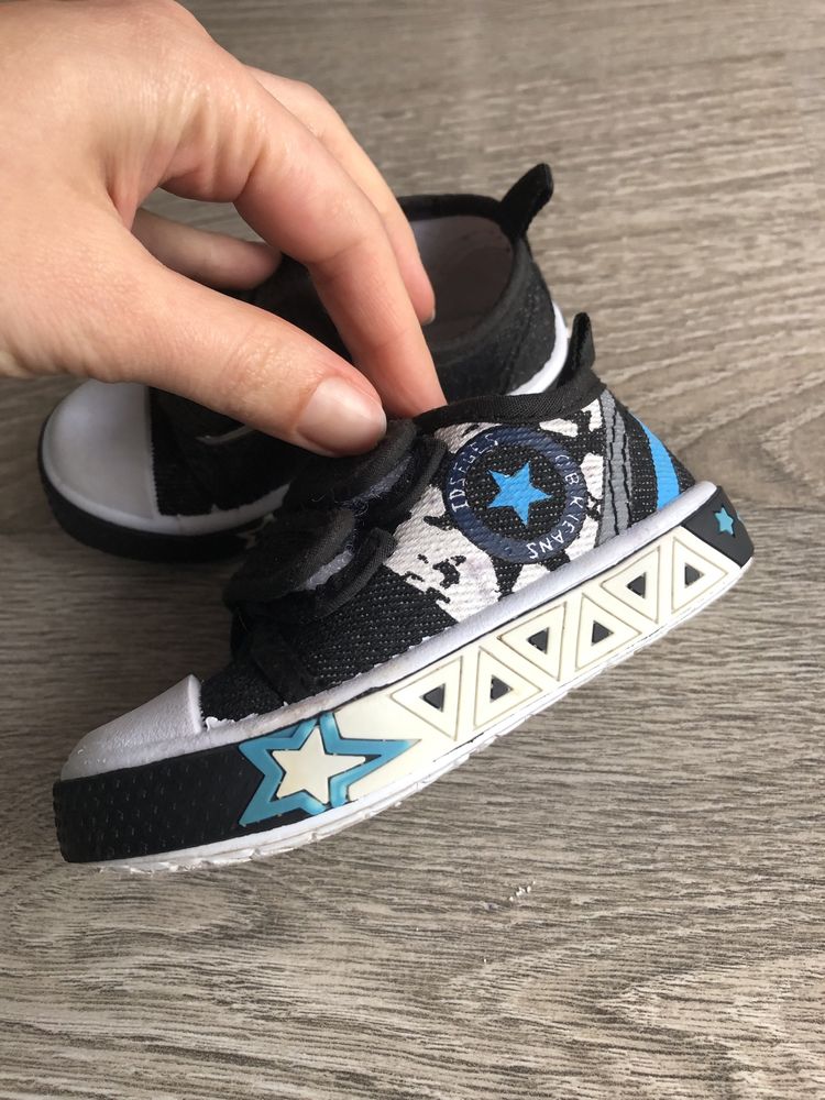 12,5 cm wkladka czarne trampki buty 19