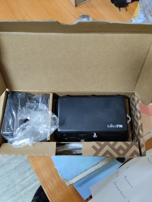 Мобильный маршрутизатор Mikrotik LtAP mini