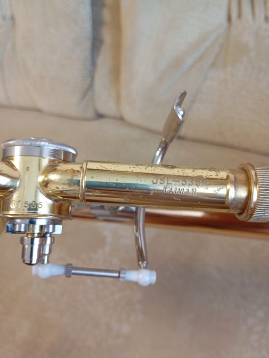 Тромбон Yupiter 536  з квартвентилем