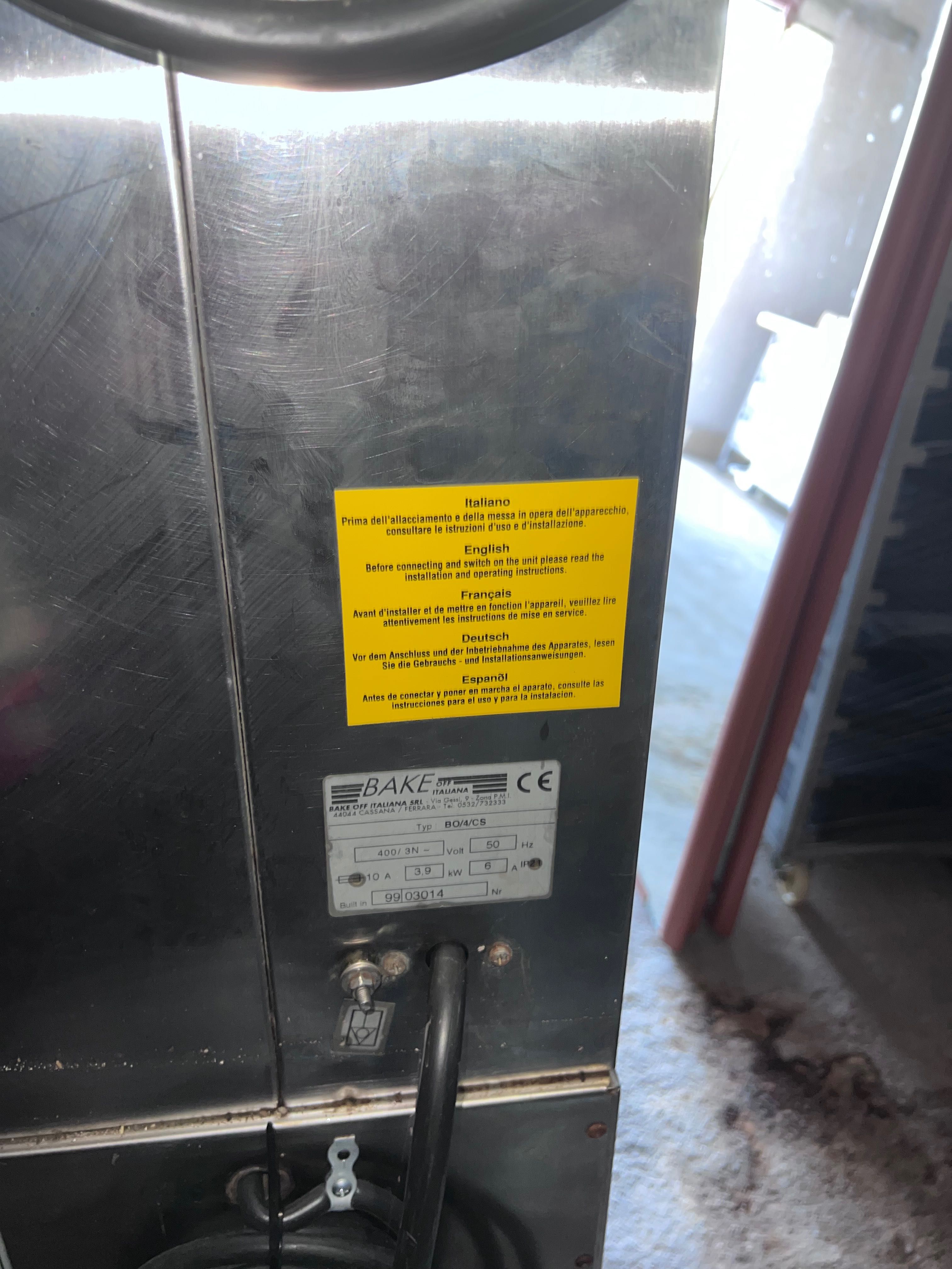 Conjunto Forno Pizzas+ Estufa+ Forno
Convector Usado