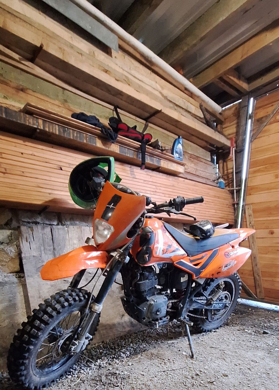 Pulse adrenaline 125 4t