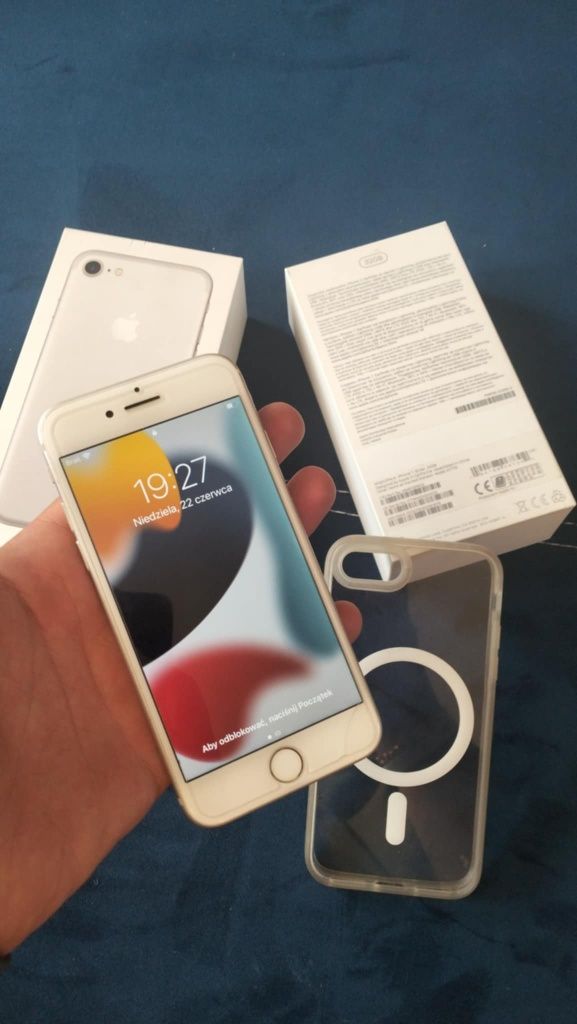 Iphone 7 32gb stan idealny
