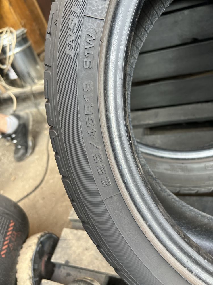 Автошини Літні Dunlop 225/45/18Резина,Колеса,Гума,Скати, Шини)
