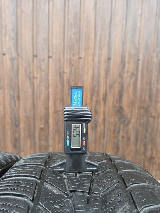 Шини зимові 235/45/r18, Hankook Winter I Cept Evo3, 2020р.