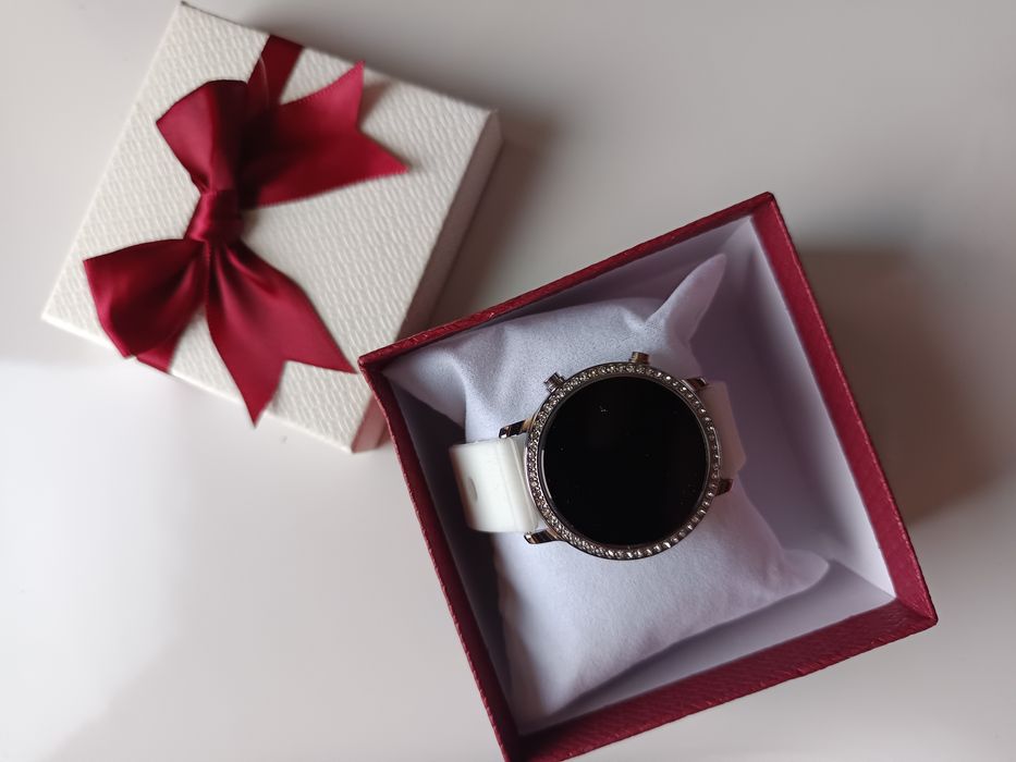 relógio novo feminino