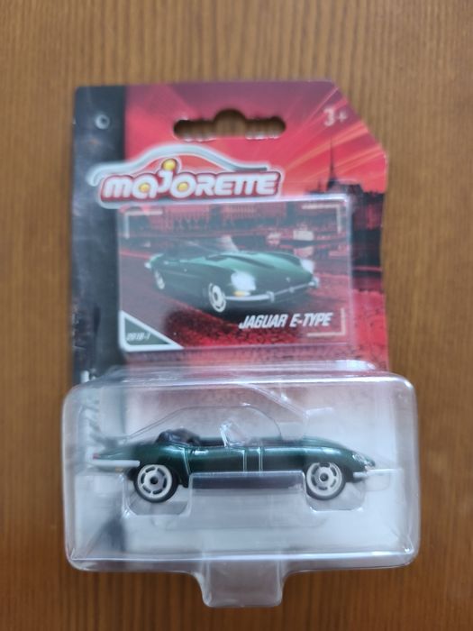 Majorette novos ainda fechados