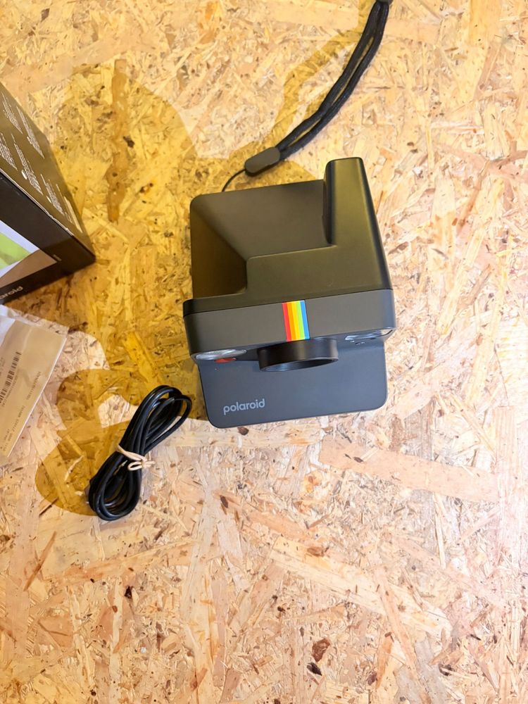 Polaroid Now-Instant Camera