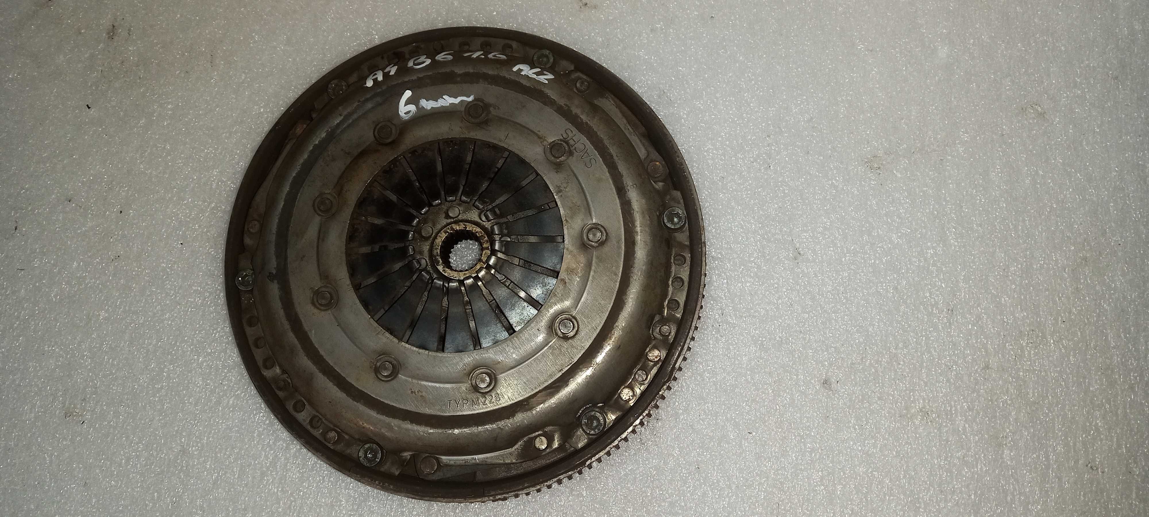 Sprzęgło dwumas Audi A4 B6 1.6 ALZ