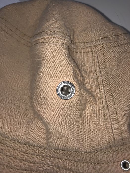 Панама з широкими полями