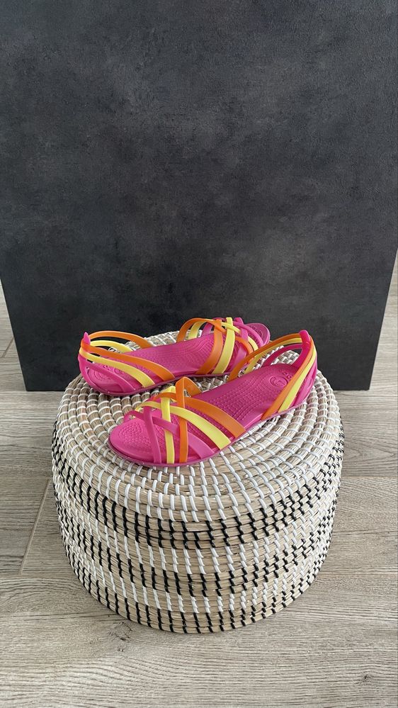 Crocs baleriny Huarache Flat Fuchsia/Grapefruit W7 37/38