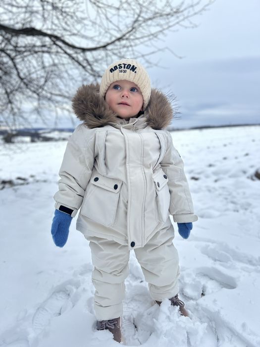 Продаємо новийроздільний комбінезон, наповнювач гусячий пух, 90 розмір