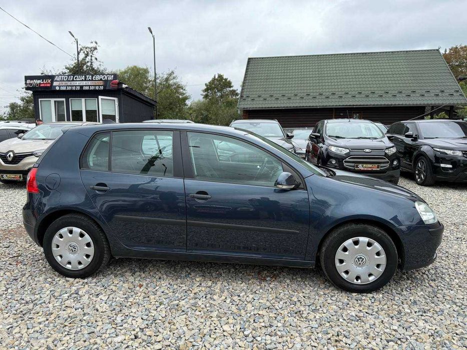 Volkswagen Golf 2005
