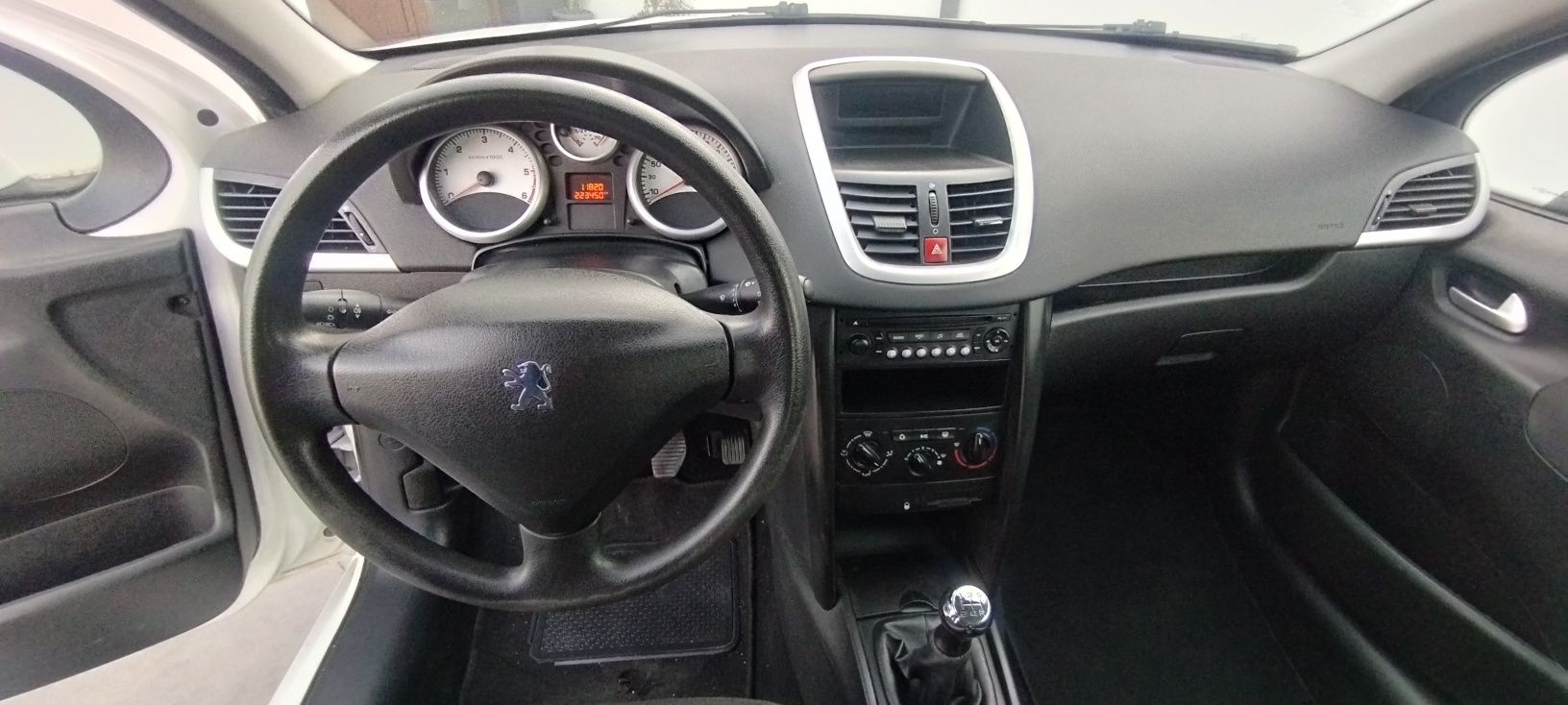 Peugeot 207 1.4HDI