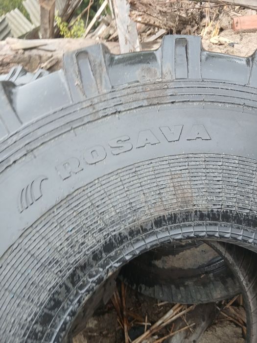 Продам два ската 21.5/75R21