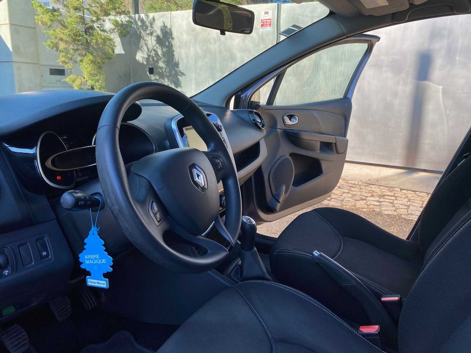 Renault Clio SportTourer Dynamic S - 0.9