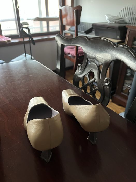 Varios pares de sapatos