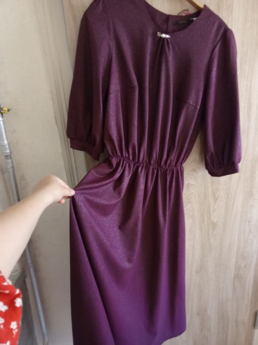 Платье бордовое женское