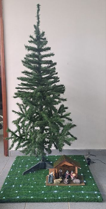 Árvore de natal com enfeites