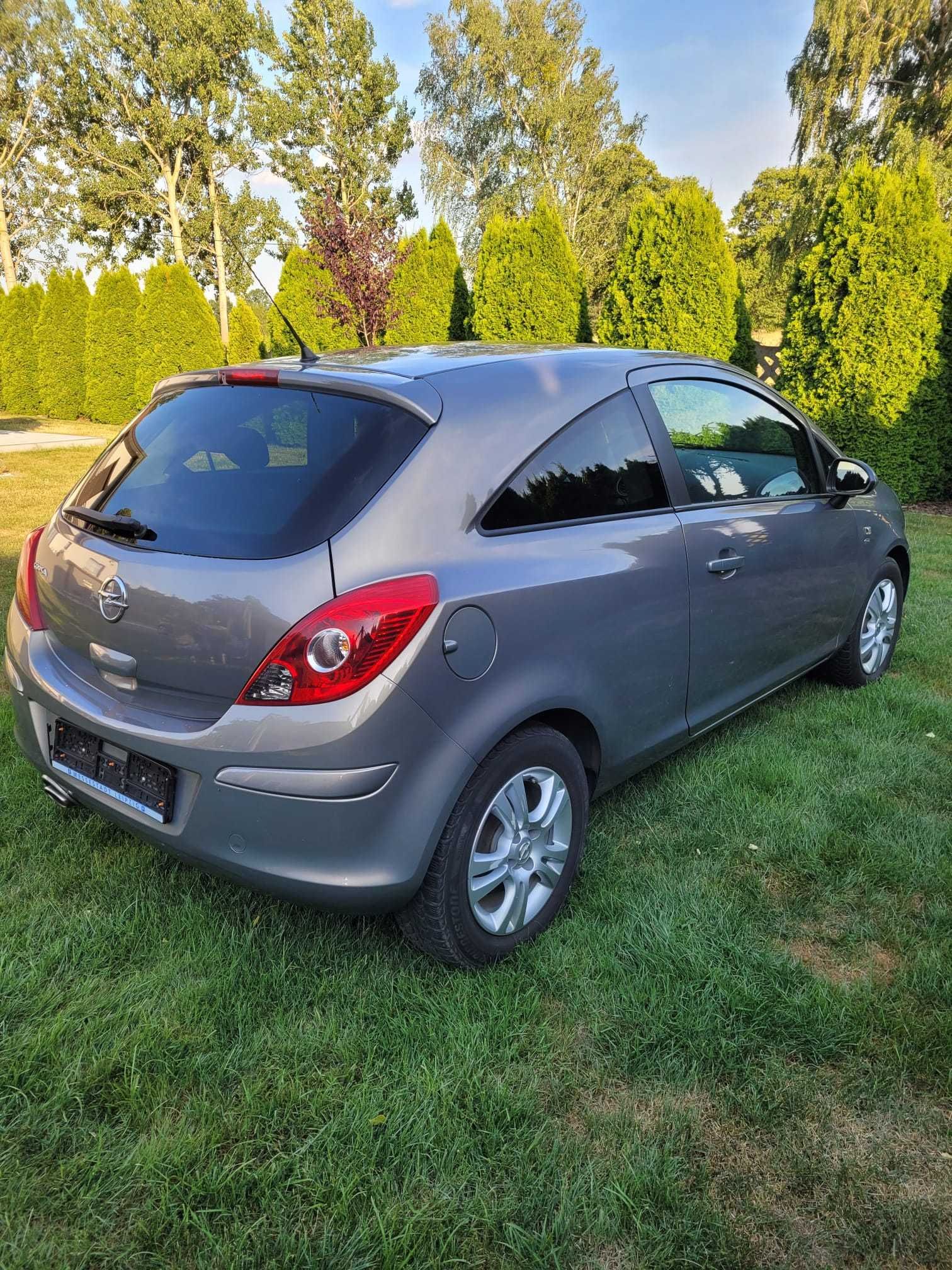 Opel corsa 1.4 87 KM Zamiana skuter Yamaha XMAX 125