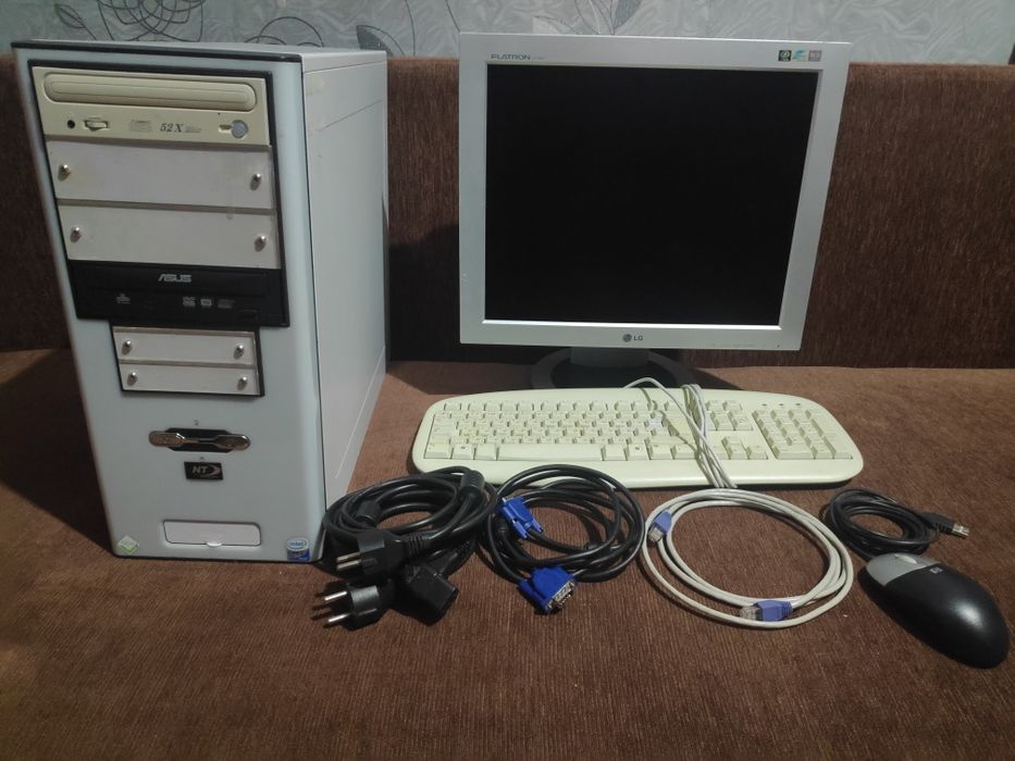 Комп'ютер і монітор