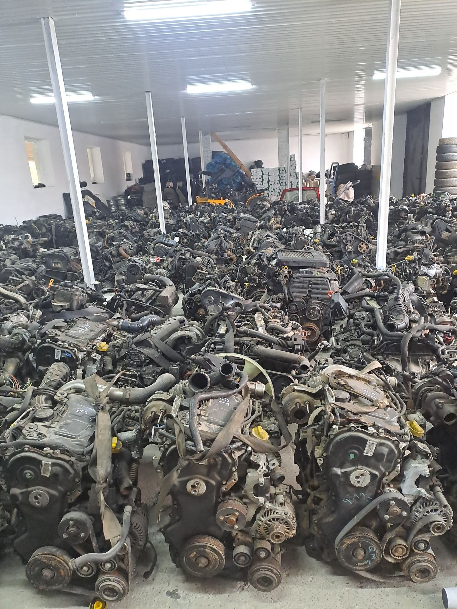 Продам  Двигуни дизельні