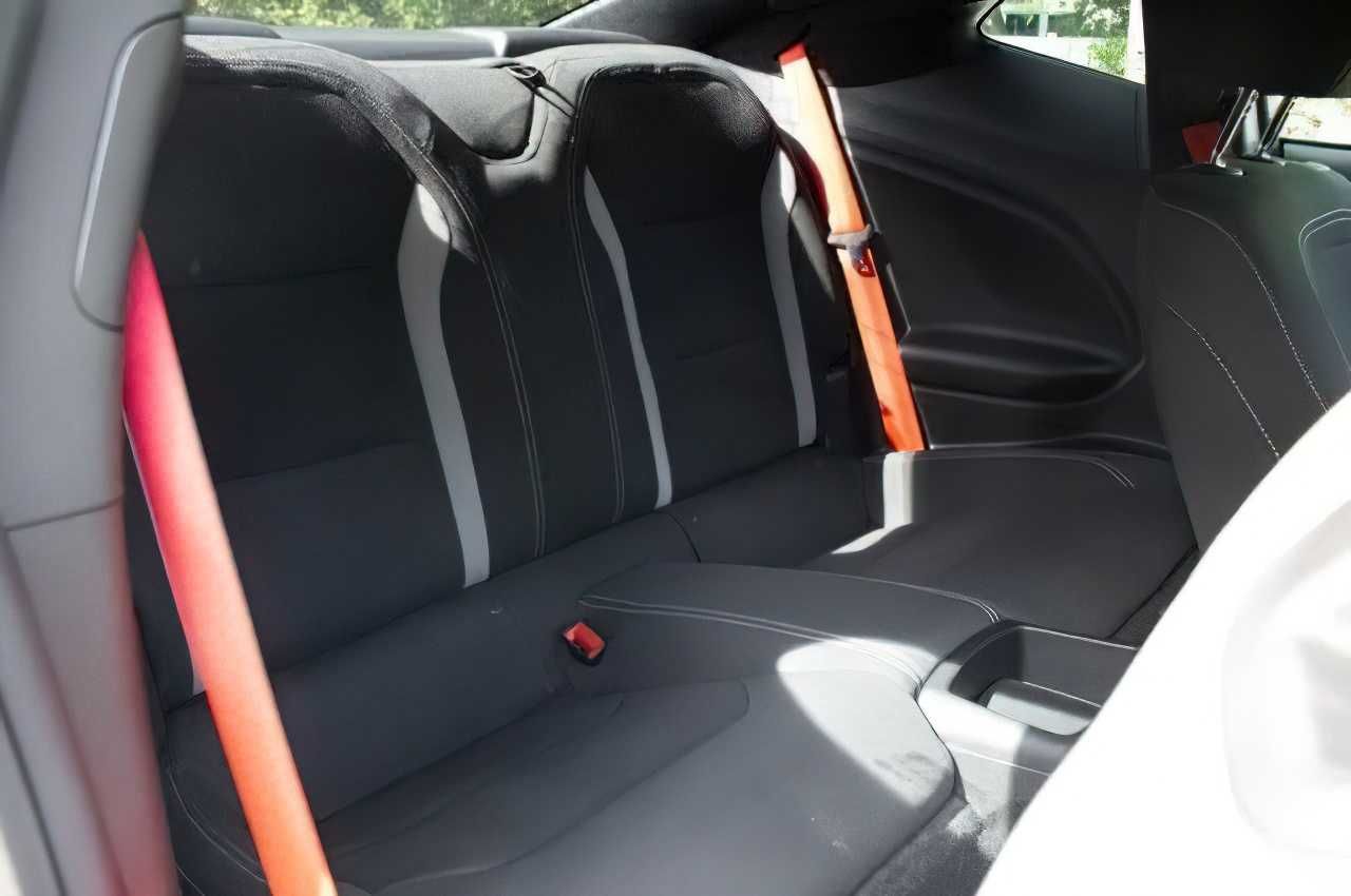 Chevrolet Camaro  2021