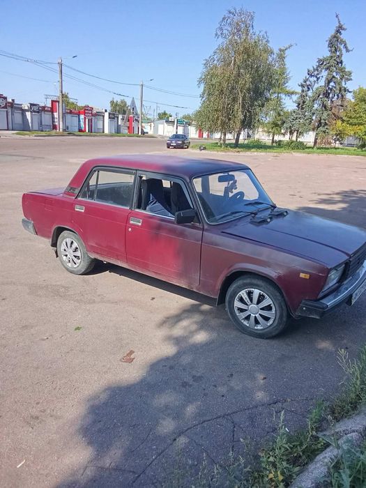 Продаю машину ВАЗ2107