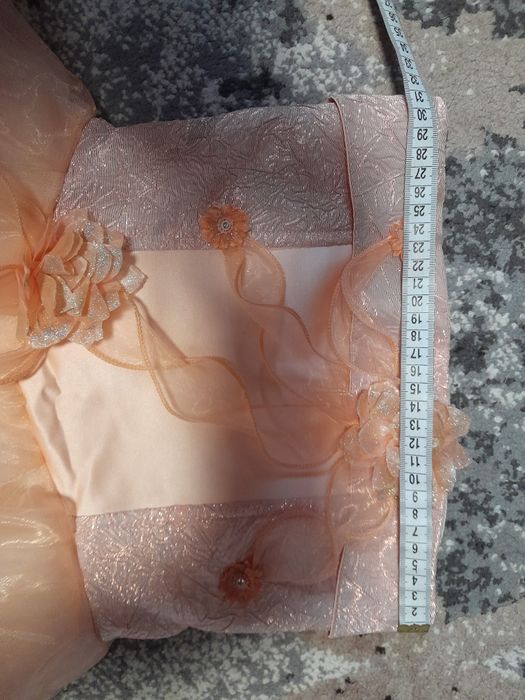 Святкова сукня для дівчинки 116-122-128