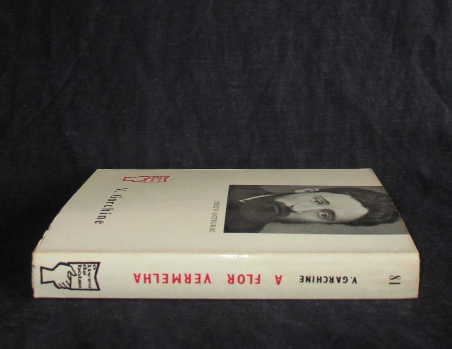 Livro A Flor Vermelha V. Garchine O Livro de Bolso