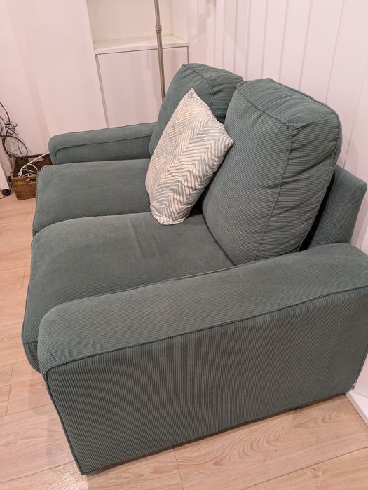 Sofá 2 lugares IKEA