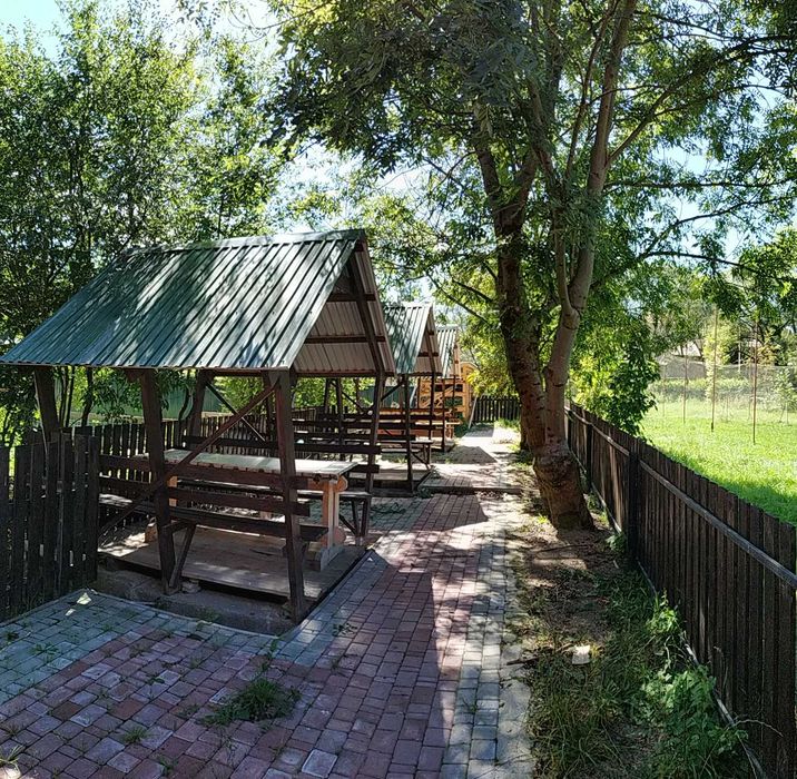 Сімейний еко-комплекс для проведення свят із друзями та родиною