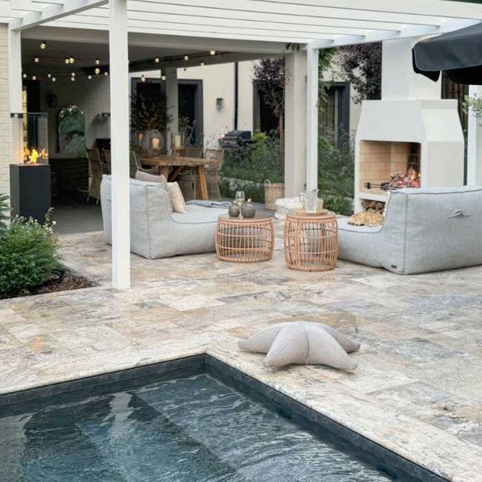 Trawertyn Classic Ivory Silver Ash Noce Scabos stopień płytka komplet