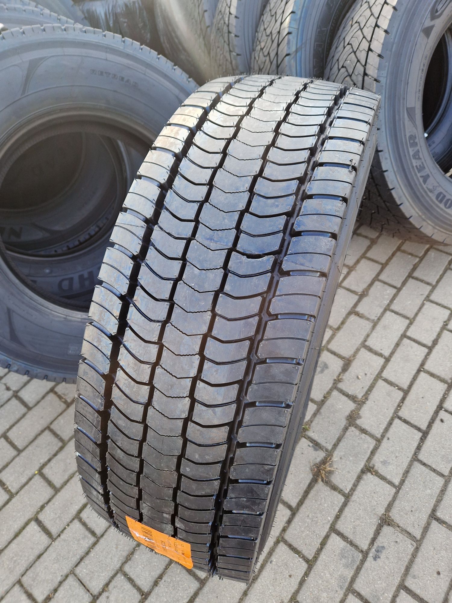 Opony ciężarowe Next Tread 315/70R22,5 Napęd dalekodystansowy