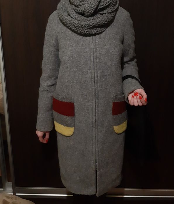 Пальто жіноче. Натуральна вовна.