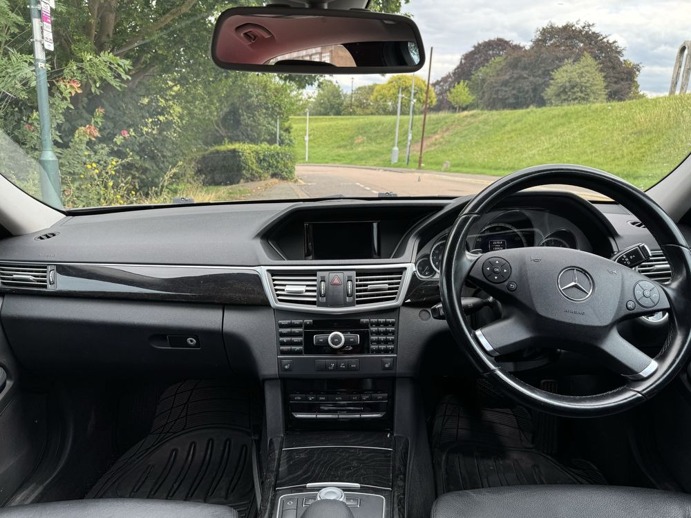 Mercedes E220, w212, 2011 rok, Anglik