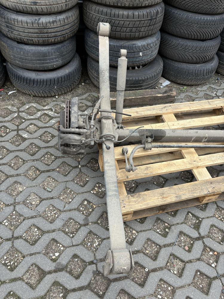 VW Crafte 2n0 oś belka tył resor resory przyczepka