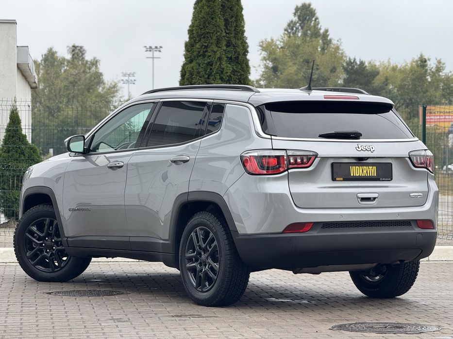 Jeep Compass 2020 року, 2.4 бензин, автомат, передній привід, 130т.км.