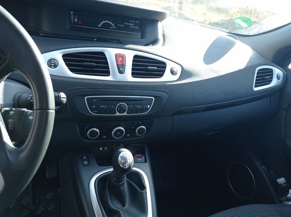 Рено Сценік 3 2010