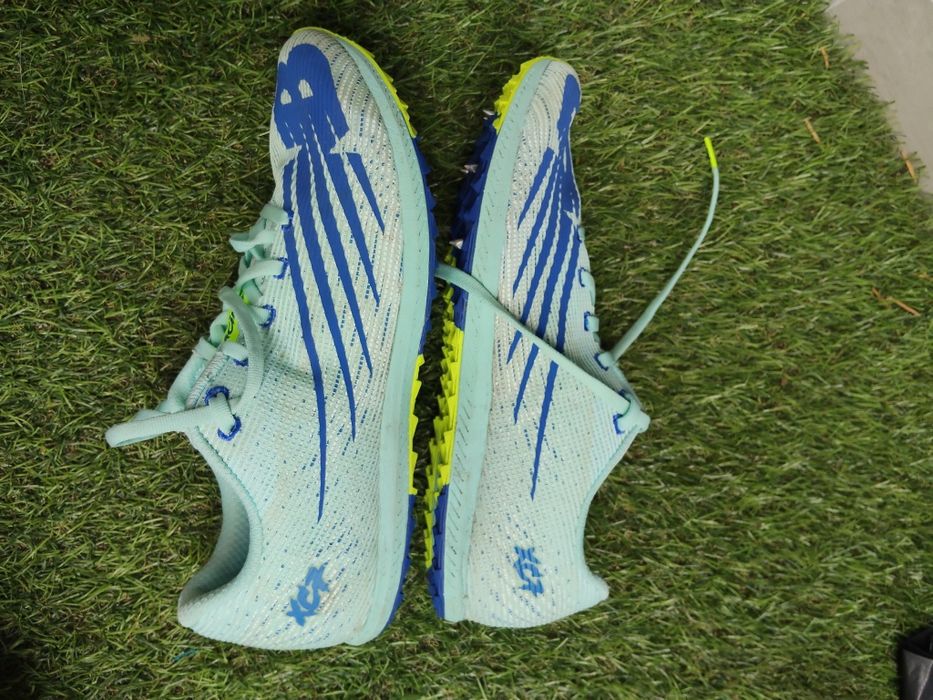 Kolce New Balance XC Seven v3